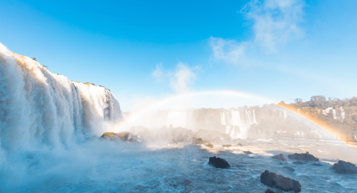 Percorsi di viaggio personalizzati per esperienze uniche